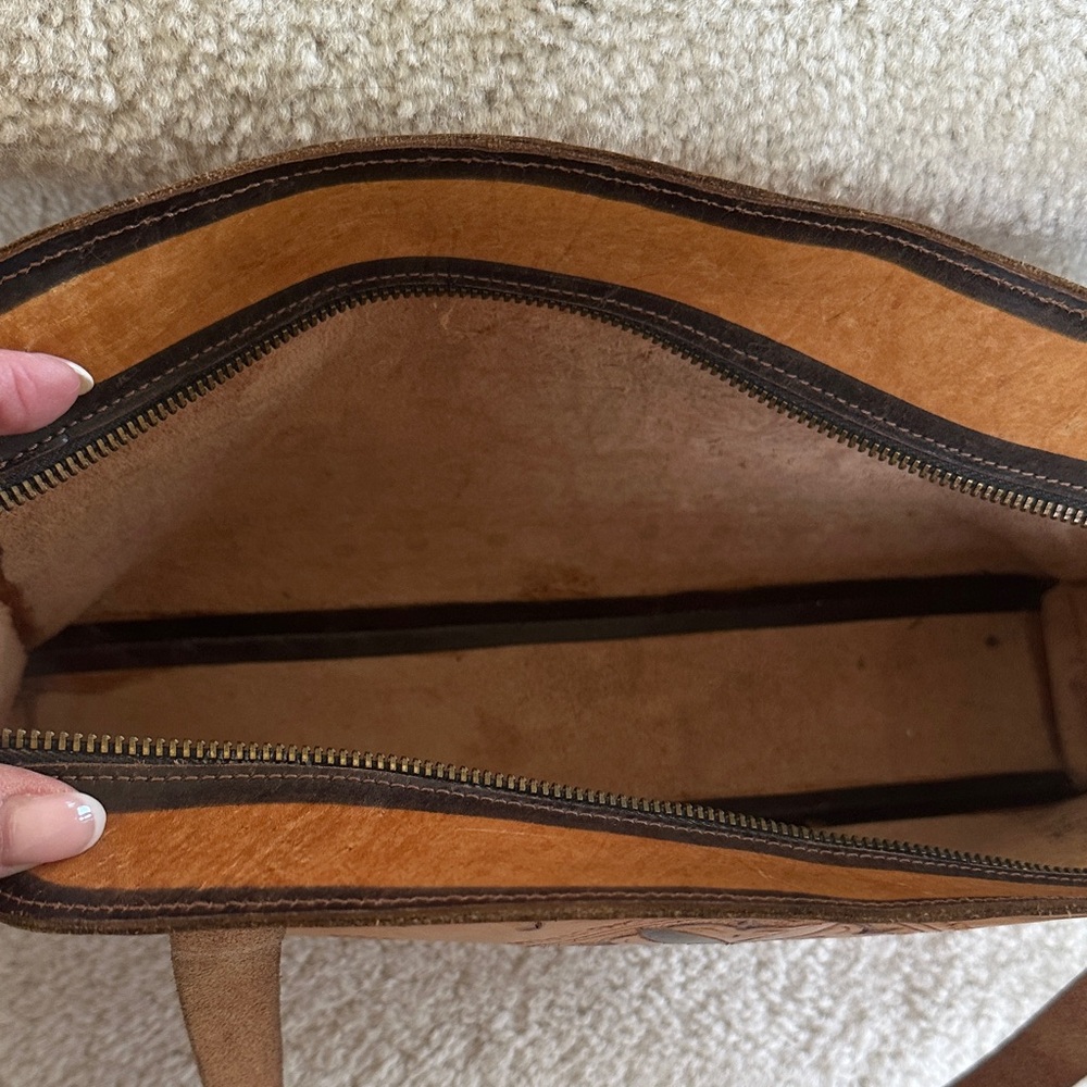 Astro Vintage Leather Shoulder / Hand Bag - Picture 14 of 17